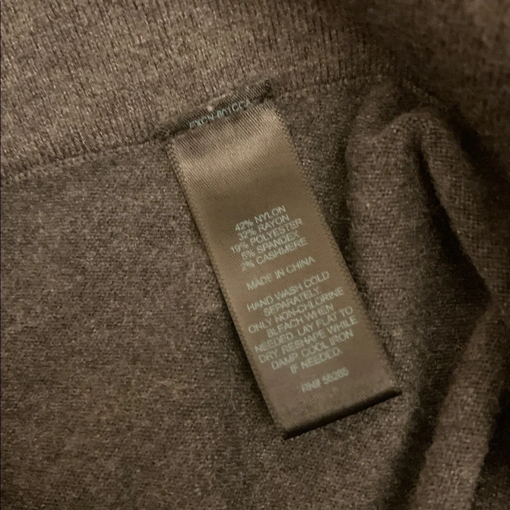 Express size S button up and legging - Picture 11 of 11